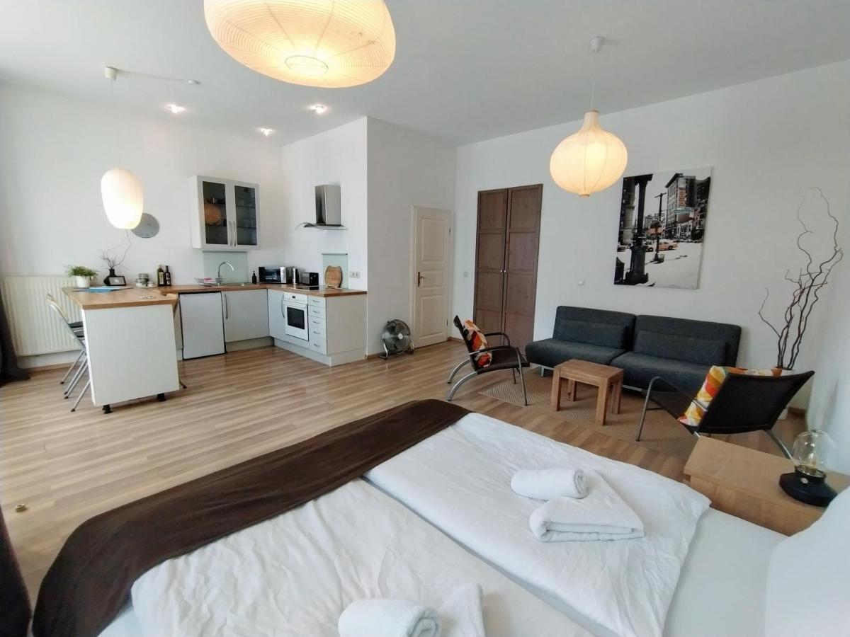 Staybearlin Prenzlauer Berg Grellstrasse * Berlin
